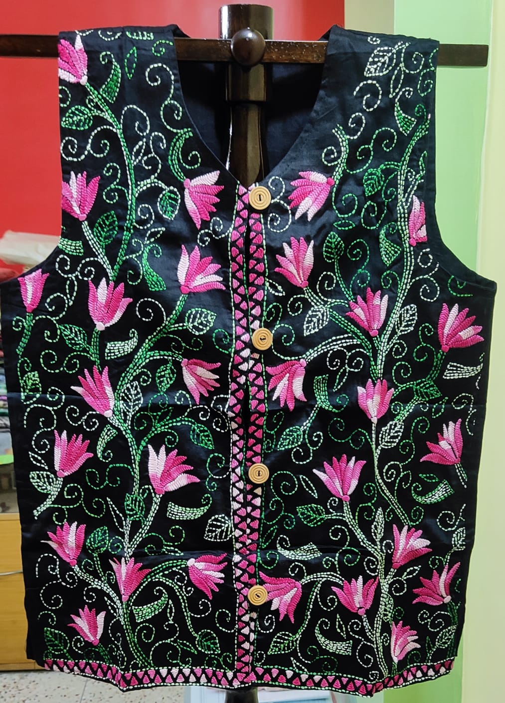 Sleeveless Jacket — Double-Layer Cotton, Hand-Embroidered