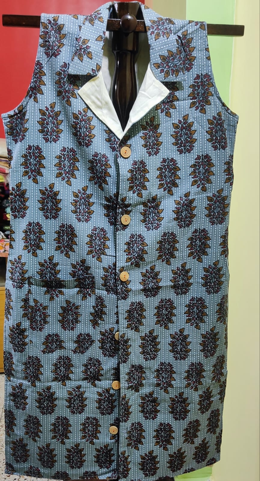 Sleeveless Long Jacket — Double-Layer Cotton, Printed